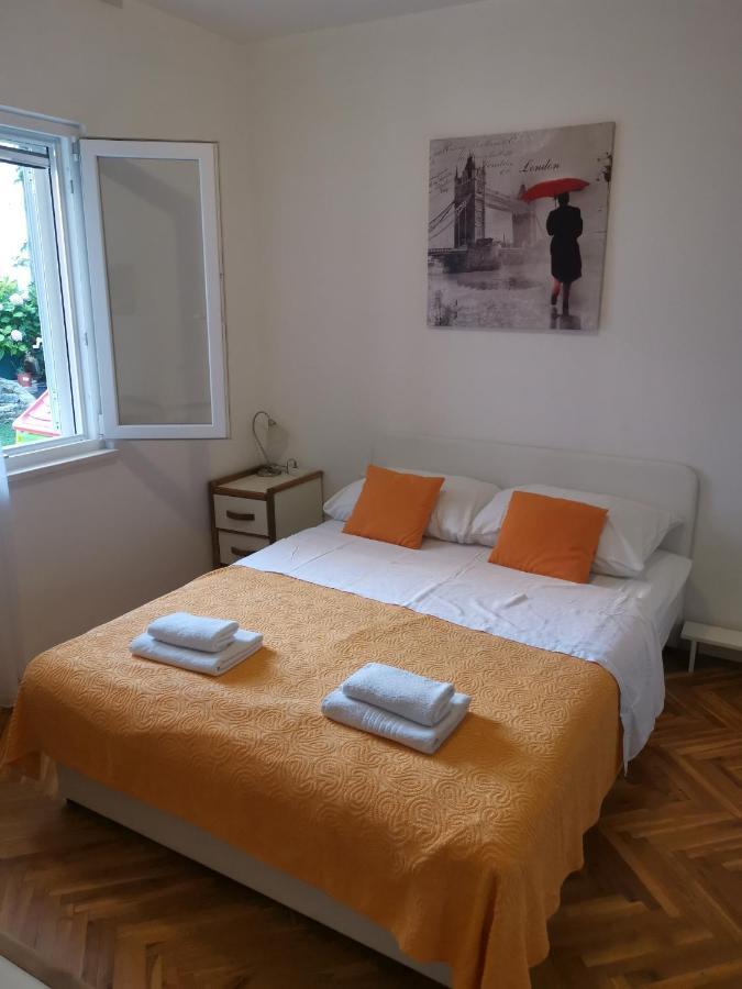 Petra Apartment Split Exterior photo